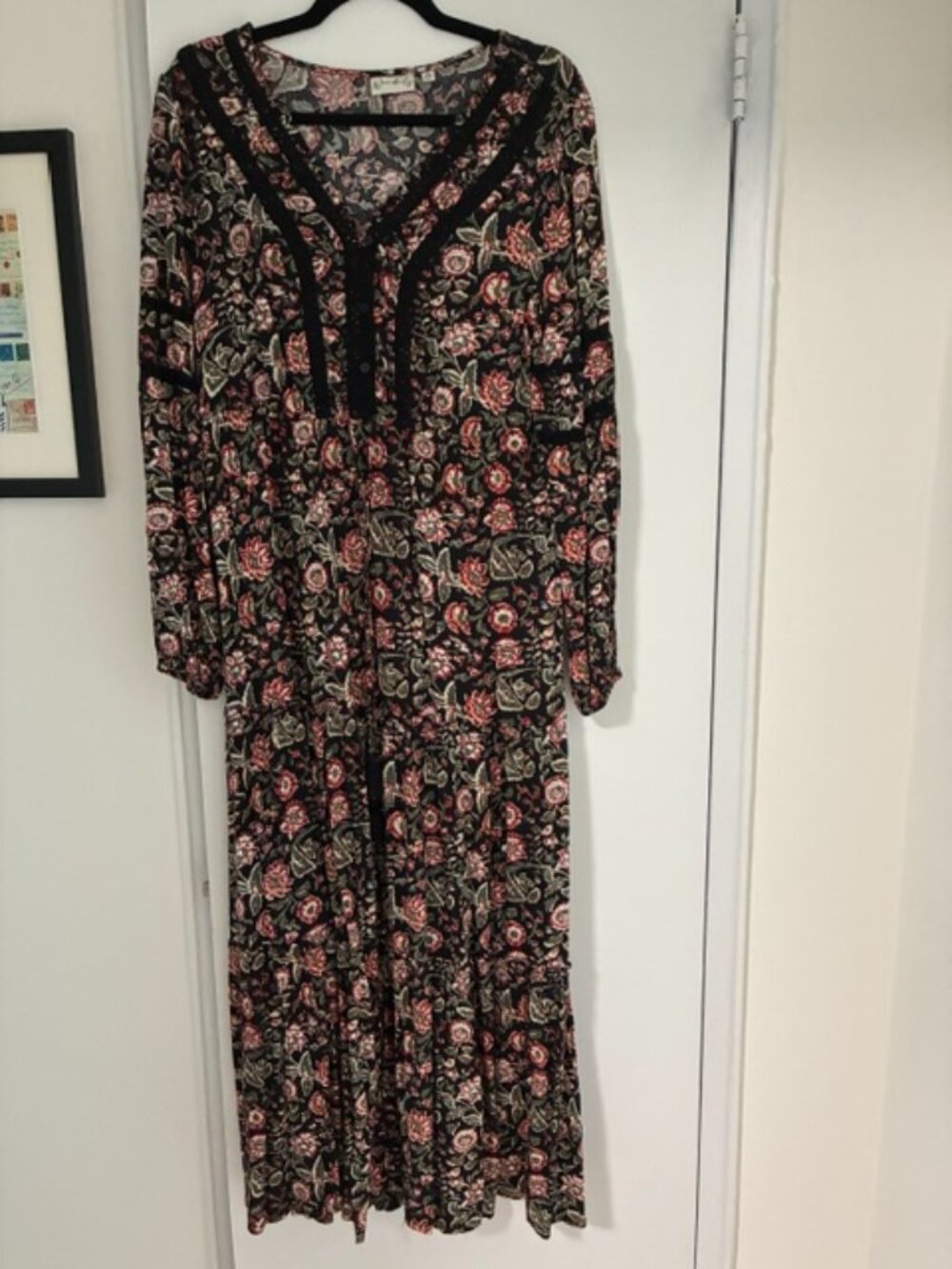 Gorgeous Boho Maxi Dress by Wonderly. Size M